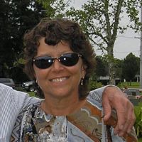 Janet Stephenson Photo 31