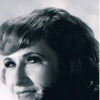 Susan Roman Photo 32
