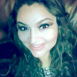 Amy Mora Photo 30