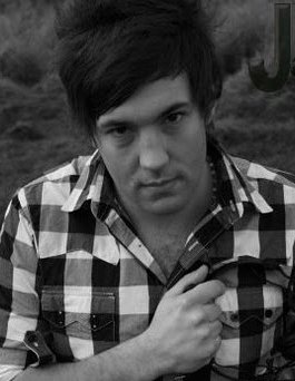 Jon Winter Photo 38