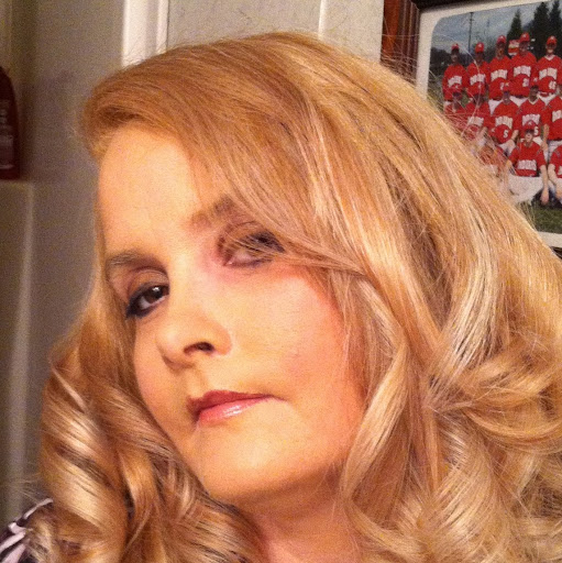 Rebecca Fields Photo 17
