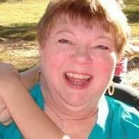 Linda Yoder Photo 5