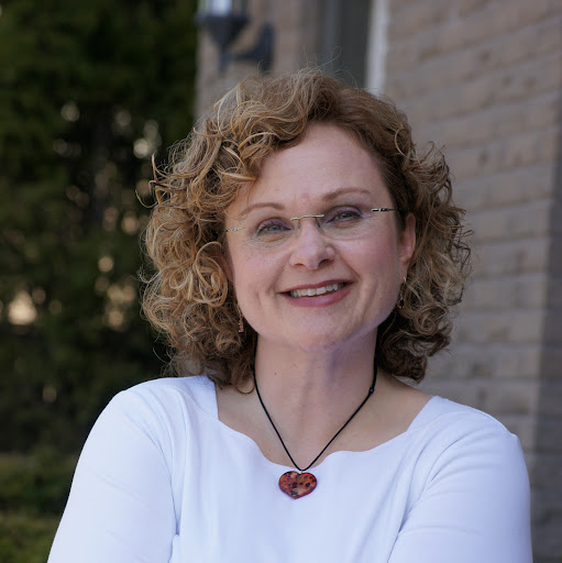 Brenda Fuller Photo 25