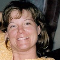 Angela Stratton Photo 30