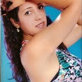 Michele Santiago Photo 32