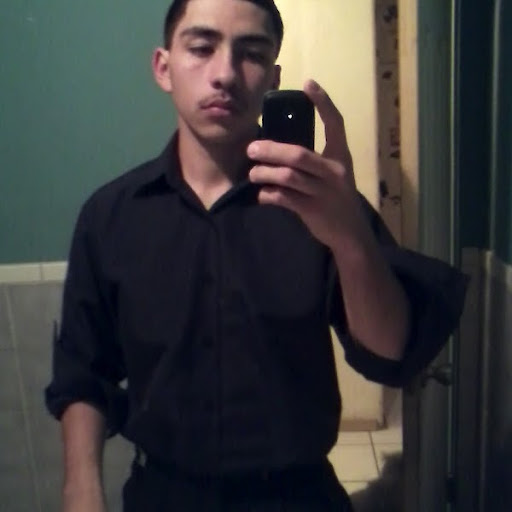 Raymond Gallardo Photo 22