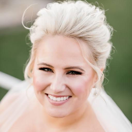 Katie Schultz Photo 36