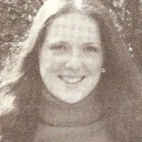 Joanne Drake Photo 20