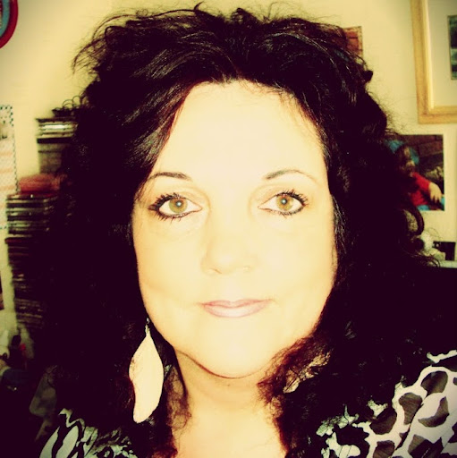 Linda Pearson Photo 43