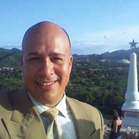 Julio Mata Photo 34