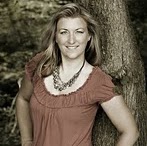 Jennifer Redmond Photo 18