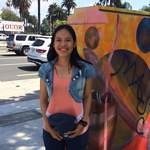 Katherine Wang Photo 32