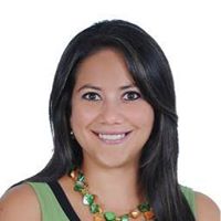 Kelly Saenz Photo 8