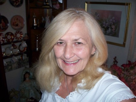 Anne Morris Photo 48