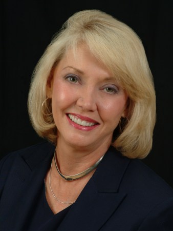 Anna Terry Photo 22