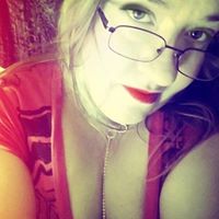 Sarah Shelton Photo 36