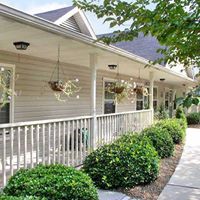 Alexander Place Photo 3