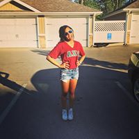 Alicia Perkins Photo 39