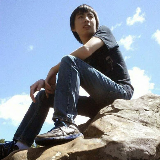 Cheng Vang Photo 6