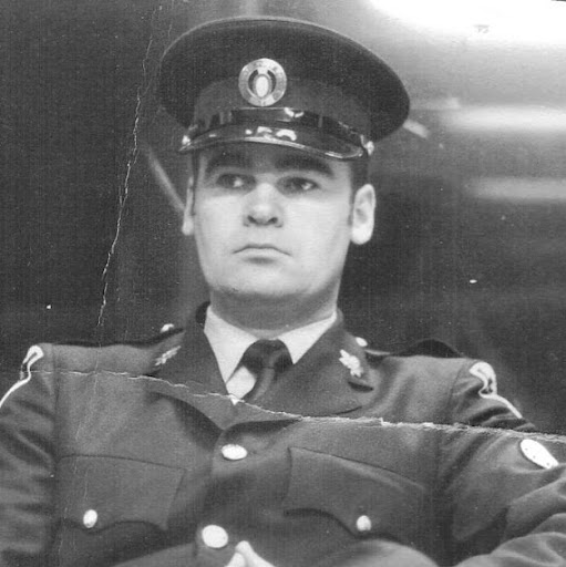Ronald Bond Photo 34