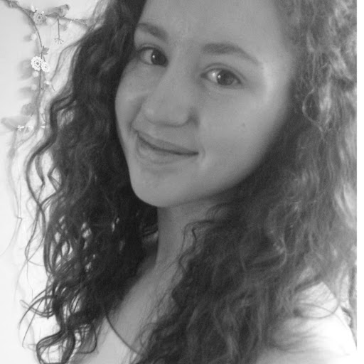 Rebecca Phillips Photo 35