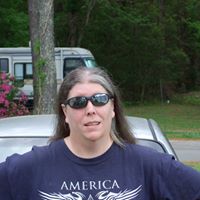 Michelle Riggs Photo 26