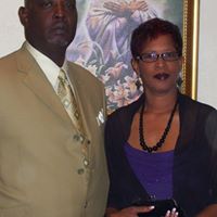 Kellie Meeks Photo 6