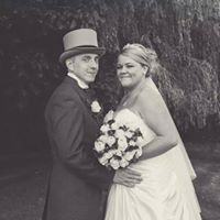 Rebecca Manley Photo 36