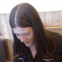 April Gustafson Photo 18