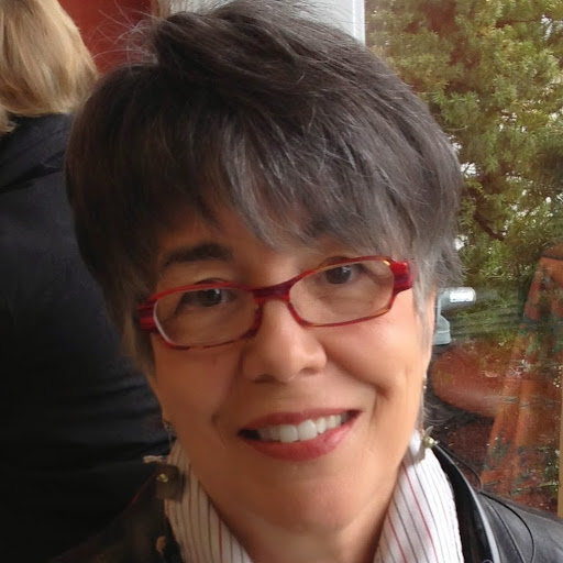 Suzanne Lowe Photo 31