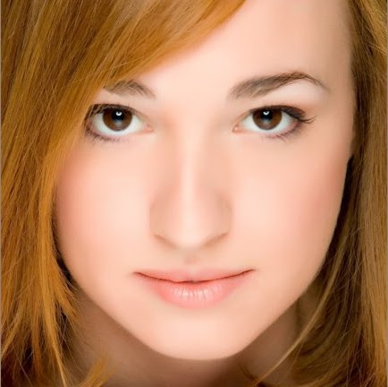 Michelle Conroy Photo 25
