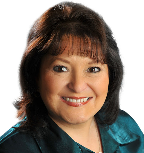 Alison Dickerson Photo 4