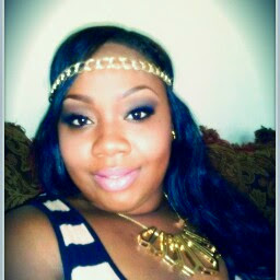 Nicole Stephens Photo 34