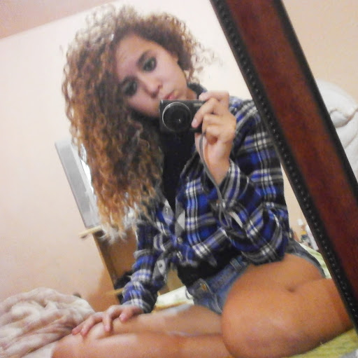 Kimberly Vargas Photo 14