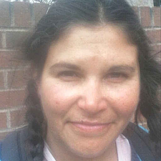Sarah Raines Photo 21