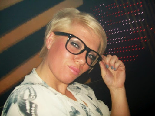 Rebecca Webber Photo 29