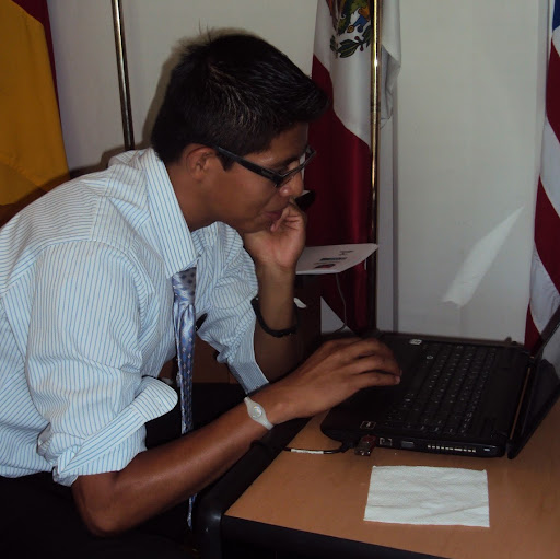 Isaac Cruz Photo 23