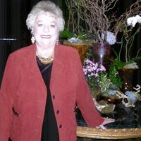 Helen Dolan Photo 24