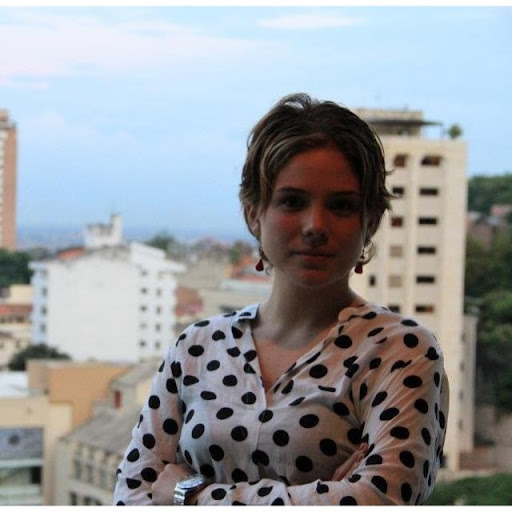 Sara Rodas Photo 13
