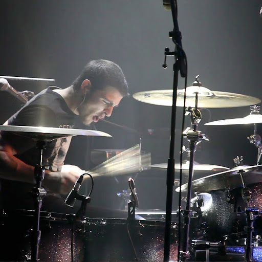 Ross Collins Photo 29