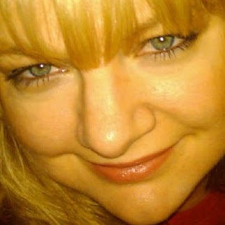 April Griffin Photo 39