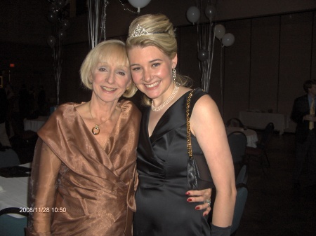 Shelby Martin Photo 9
