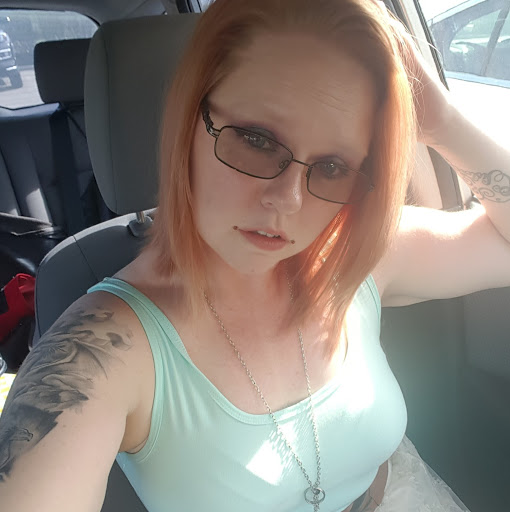 Erin Lang Photo 38