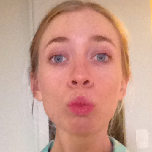 Adele Anderson Photo 28