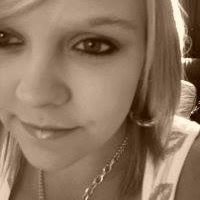Lorraine Devlin Photo 16