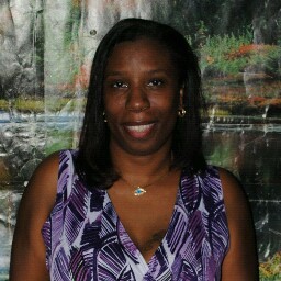 Laurie Turner Photo 35