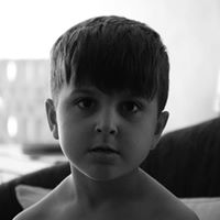 Carl Mills Photo 30