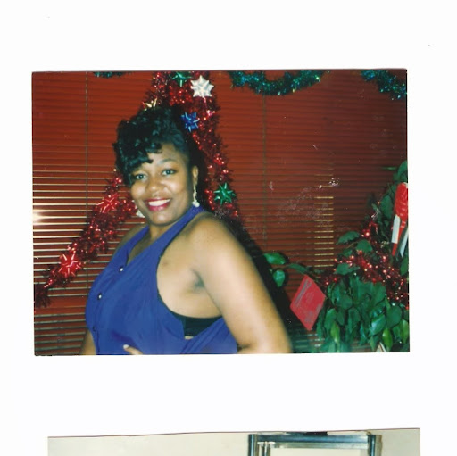 Christine Thomas Photo 26