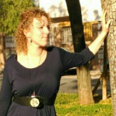 Lucia Acevedo Photo 5