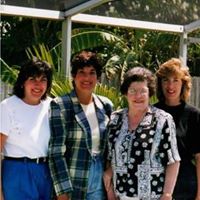 Elaine Tuttle Photo 17